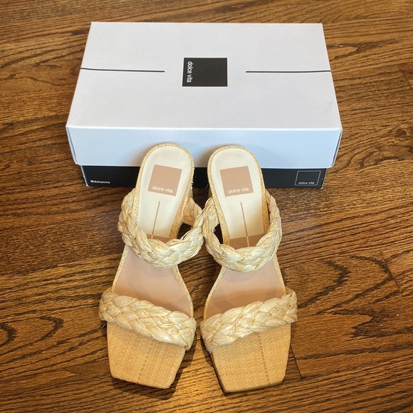 Dolce Vita Paily Heels - Picture 3 of 10